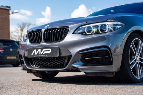BMW 2 Series 3.0 M240i Coupe 2dr Petrol Auto Euro 6 (s/s) (340 ps) 19