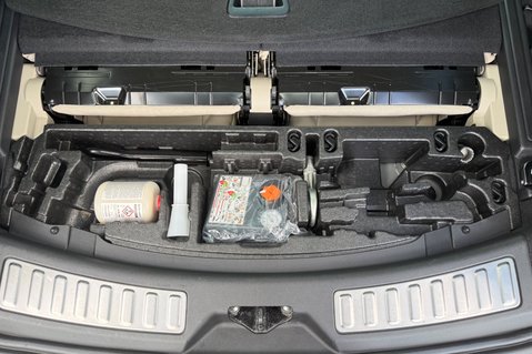 Land Rover Discovery Sport HSE MHEV -PAN ROOF -APPLE CARPLAY -MERIDIAN -ELECTRIC TOWBAR 68