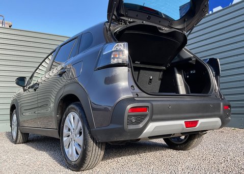 Suzuki S-Cross 1.4 Boosterjet Hybrid Motion 13