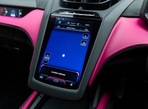 Lamborghini Revuelto 22