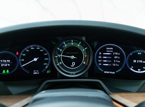 Porsche 911 (992) Sport Classic 15