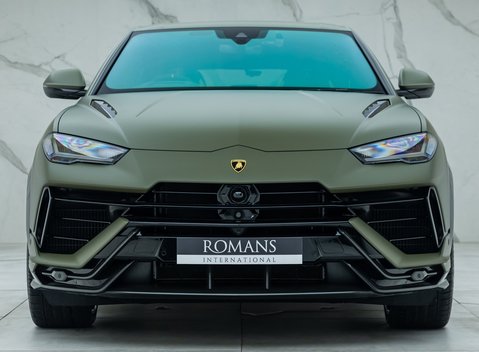 Lamborghini Urus Performante 4