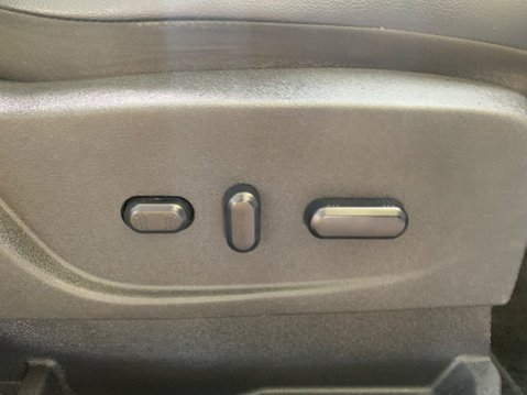 Ford Kuga TITANIUM X 28
