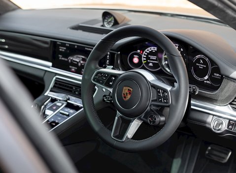 Porsche Panamera Turbo S E-Hybrid Sport Turismo 11