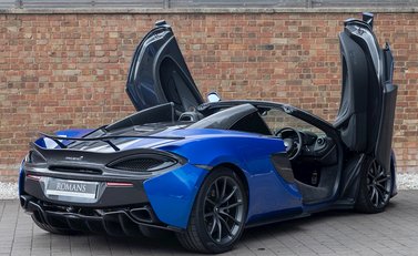 McLaren 570S Spider 8