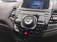 Ford Fiesta TITANIUM 23