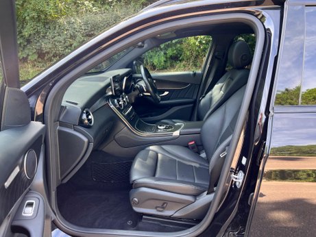 Mercedes-Benz GLC 2.1 GLC220d AMG Night Edition G-Tronic+ 4MATIC Euro 6 (s/s) 5dr 25