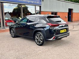 Lexus Ux 2.0 UX 250H F Sport Design 4x2 CVT 5dr 9