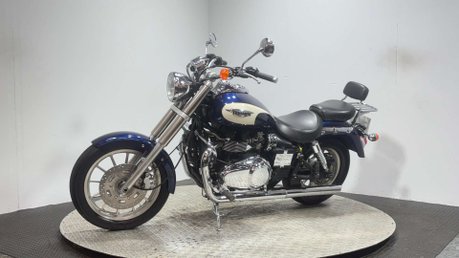 Triumph Bonneville 2008 7K EXCELLENT CONDITION CRUISER LOW RIDER 865CC 5