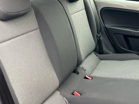 Volkswagen Up MOVE UP BLUEMOTION TECHNOLOGY 33
