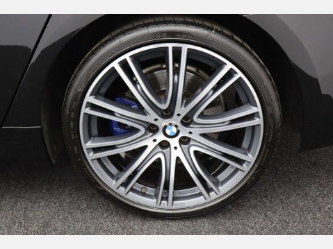 BMW 5 Series 3.0 540i xDrive M Sport Auto 4WD 4dr 66