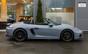 Porsche 718 BOXSTER GTS PDK 4