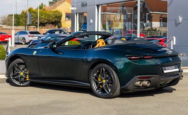 Ferrari Roma SPIDER 4