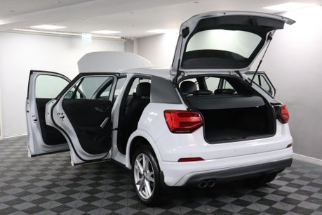 Audi Q2 TFSI S LINE 21