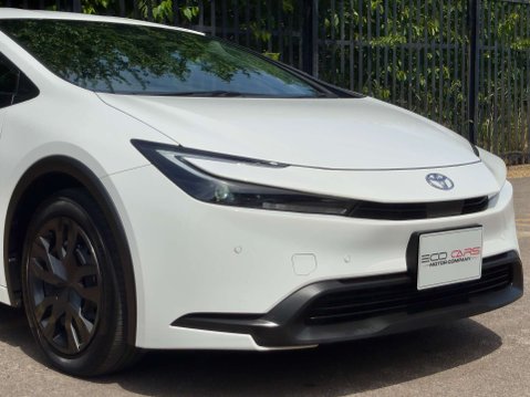 Toyota Prius 1.8 VVT-h Excel Hatchback 5dr Petrol Hybrid CVT Euro 6 (s/s) (122 ps) 28