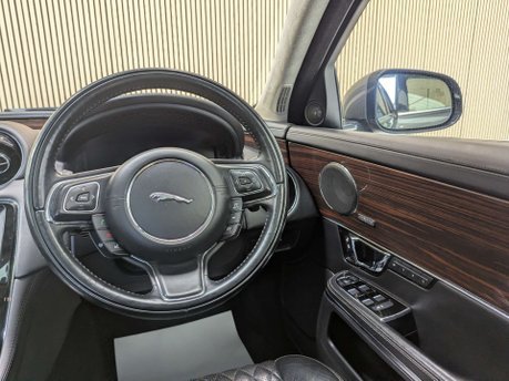 Jaguar XJ 3.0 XJ Portfolio V6 D Auto 4dr 55