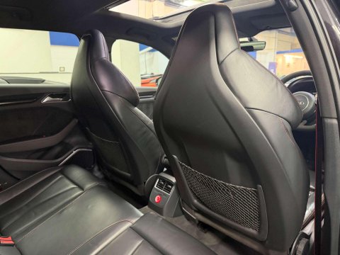 Audi RS3 2.5 TFSI Sportback 5dr Petrol S Tronic quattro Euro 6 (s/s) (Nav) (367 ps) 41