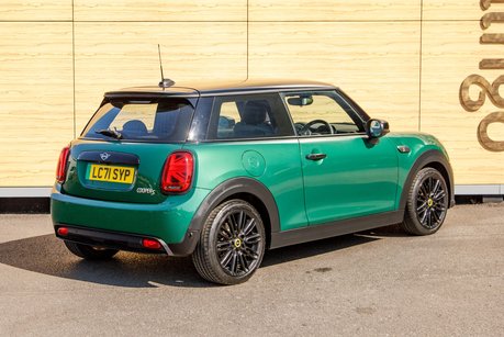 Mini Hatch COOPER S LEVEL 2