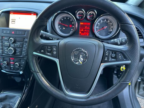 Vauxhall Astra GTC 1.4 SRI S/S 3 Dr 11
