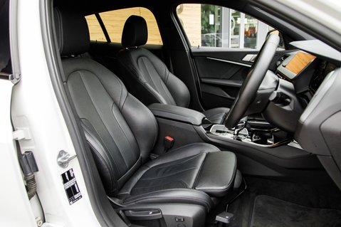 BMW 1 Series 118I M SPORT 30