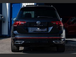 Volkswagen Tiguan 1.5 Tiguan R-Line TSi Semi-Auto 5dr 26