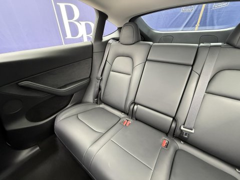 Tesla Model Y (Dual Motor) Long Range SUV 5dr Electric Auto 4WDE (384 bhp) 27