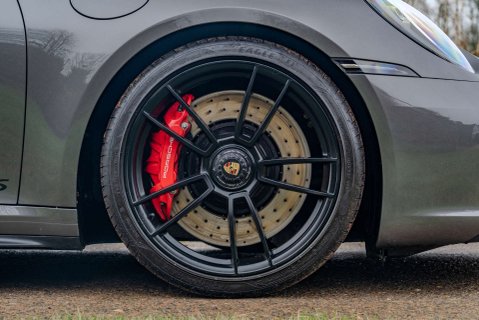 Porsche 911 3.0 911 Carrera GTS PDK 6