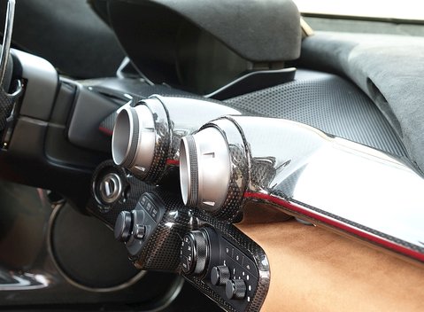 Ferrari LaFerrari 32