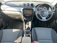 Suzuki Vitara SZ-T BOOSTERJET MHEV 10