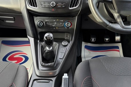 Ford Focus ZETEC S TDCI 21