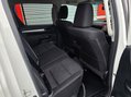 Toyota Hilux INVINCIBLE 4WD D-4D DCB 15
