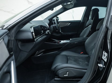 Ferrari Purosangue 22