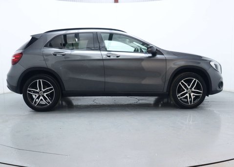 Mercedes-Benz GLA 1.6 GLA180 Urban Edition SUV 5dr Petrol 7G-DCT Euro 6 (s/s) (122 ps) 13