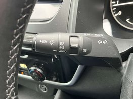 Nissan Qashqai 1.3 Qashqai Acenta Premium T MHEV CVT 5dr 64