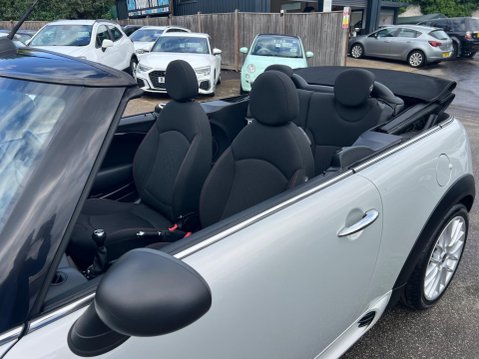 Mini Convertible 1.6 One Euro 6 2dr 42