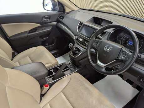 Honda CR-V 2.0 CR-V EX i-VTec 4WD 5dr 29