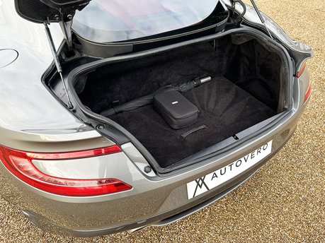 Aston Martin Vanquish V12 89