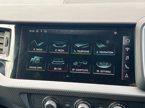 Audi A1 SPORTBACK TFSI SPORT 12