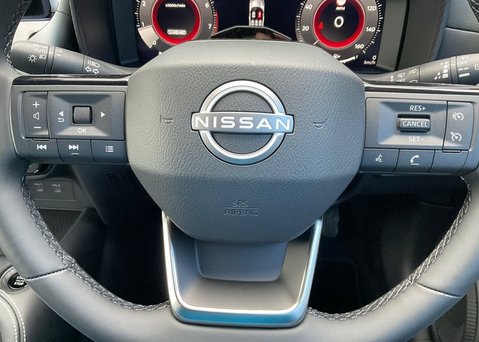 Nissan Juke DIG-T N-CONNECTA 5