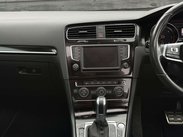 Volkswagen Golf 2.0 Golf GTD Semi-Auto 5dr 37