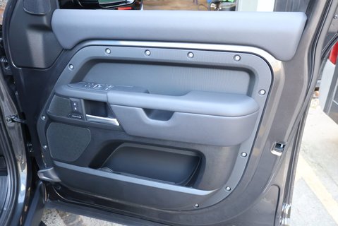 Land Rover Defender 110 2026  HARD TOP 350  X-DYNAMIC HSE STYLED ATY SEEKER WITH SEATS FITTED 24