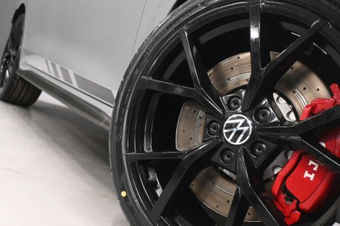 Volkswagen Golf 2.0 Golf Clubsport GTi TSi Semi-Auto 5dr 15