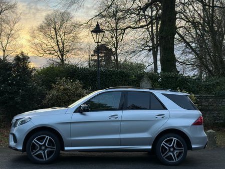 Mercedes-Benz GLE GLE 250 D 4MATIC AMG LINE 7