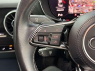 Audi TT 2.0 TFSI Coupe 3dr Petrol S Tronic quattro Euro 6 (s/s) (310 ps) 29
