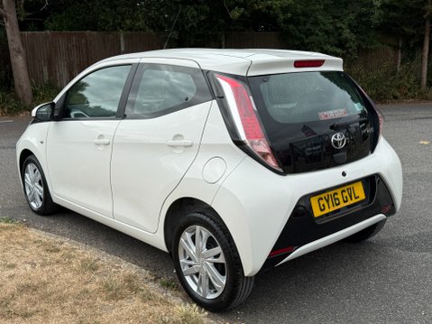 Toyota Aygo VVT-I X-PRESSION 6