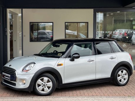 Mini Hatch 1.5 Cooper Auto 5dr