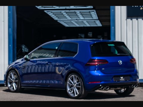 Volkswagen Golf 2.0 Golf R TSi 4Motion Semi-Auto 4WD 3dr 2