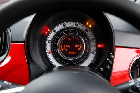 Fiat 500 RED MHEV 15