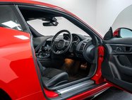 Jaguar F-Type 2.0i GPF R-Dynamic Coupe 2dr Petrol Auto Euro 6 (s/s) (300 ps) 8