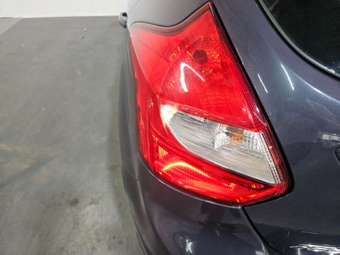 Ford Focus 1.6 Focus Zetec 125 Auto 5dr 70